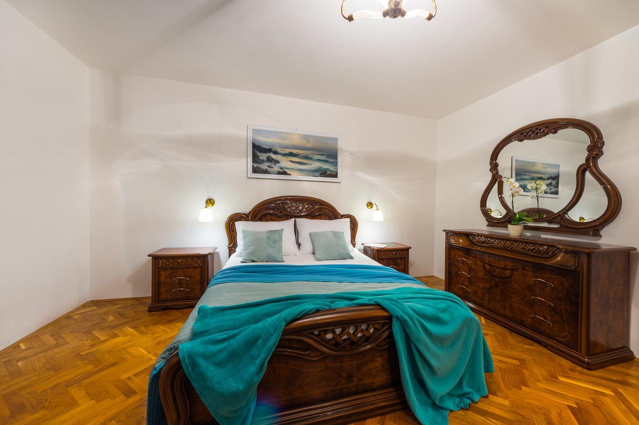 Verdi Apartment
